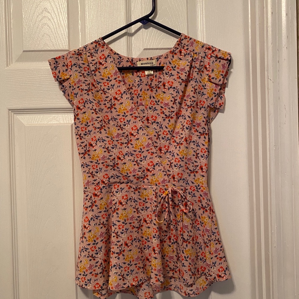 Sleeveless top